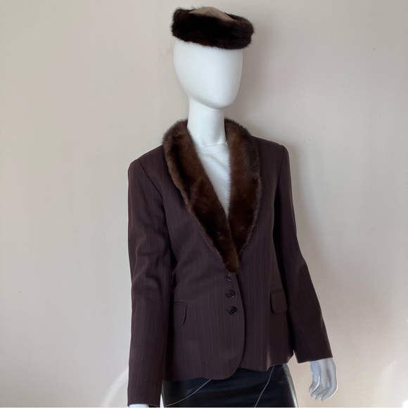 VTG George Rech Paris brown wool pinstripe blazer w/mink lapel. - Picture 2 of 10
